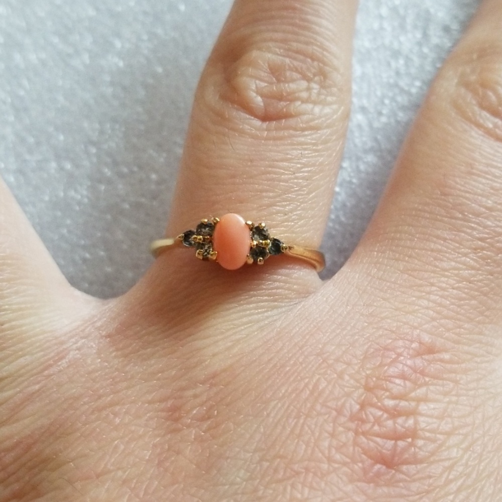 ava Ring